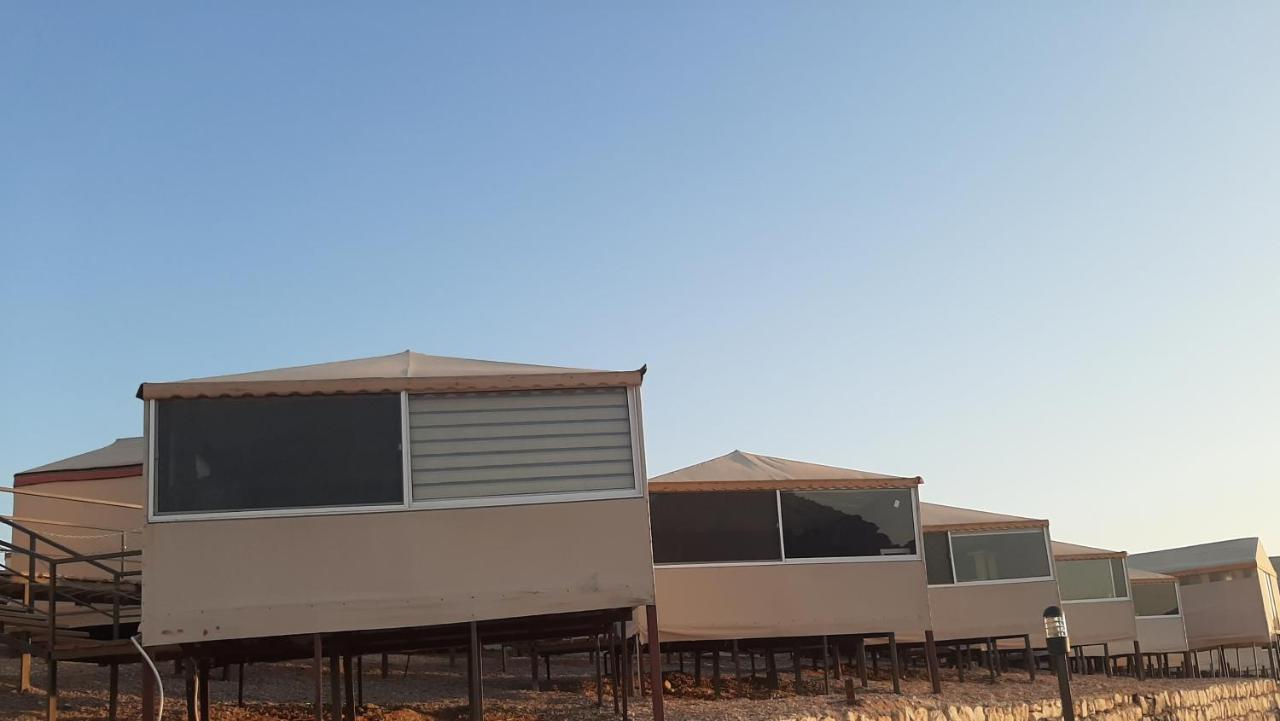 Hotel The Rock Camp Petra Wadi Musa Zewnętrze zdjęcie